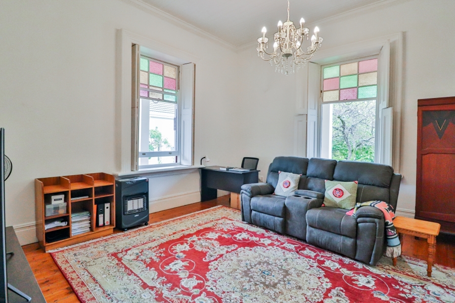 5 Bedroom Property for Sale in Mostertsdrift Western Cape